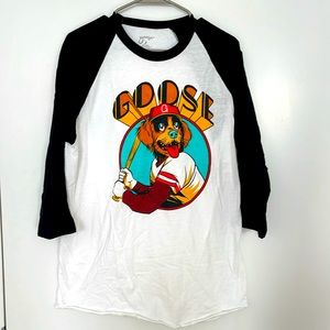 Goose band tee
